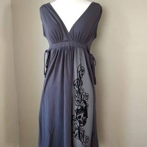 ☠️🖤Adorable Grey Disneyland skull dress